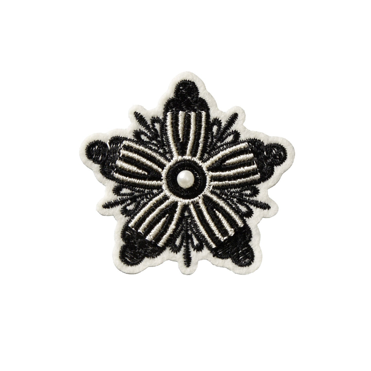 Wholesale Snowflake Moon Alphabet Cartoon Embroidered Patches JK British School Style Sew On Badge For Clothing Repair DIY Craft Supply