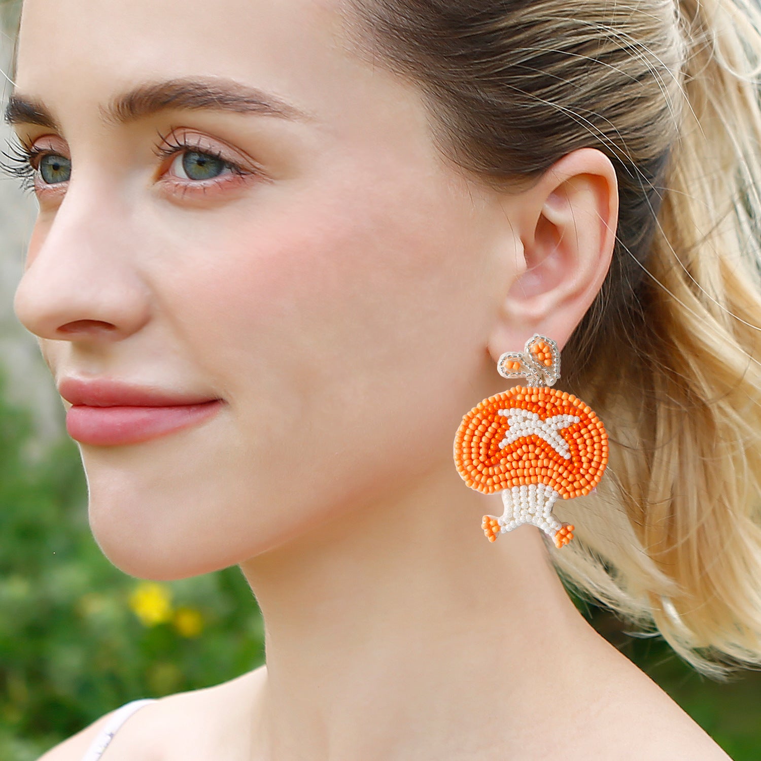 Wholesale Creative Niche Mushroom Earrings Handmade Intangible Cultural Heritage Handicraft Rice Bead Earrings