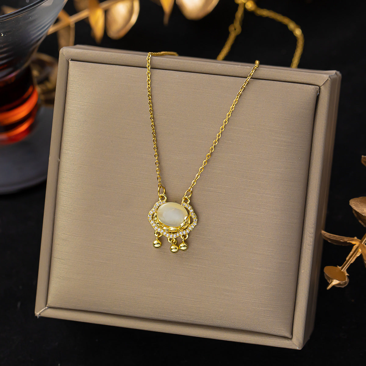 Wholesale Non-fading Gold Plated Titanium Steel Necklace Clavicle Chain