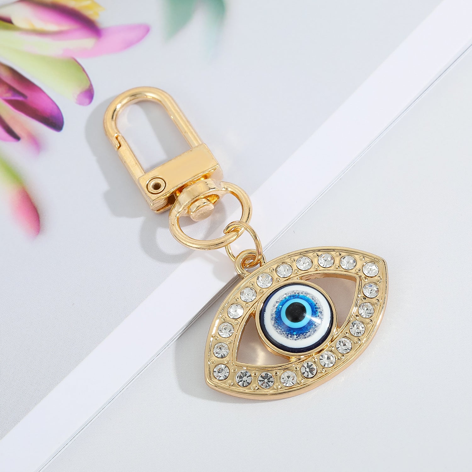 Wholesale Devil's Eye Alloy Keychains
