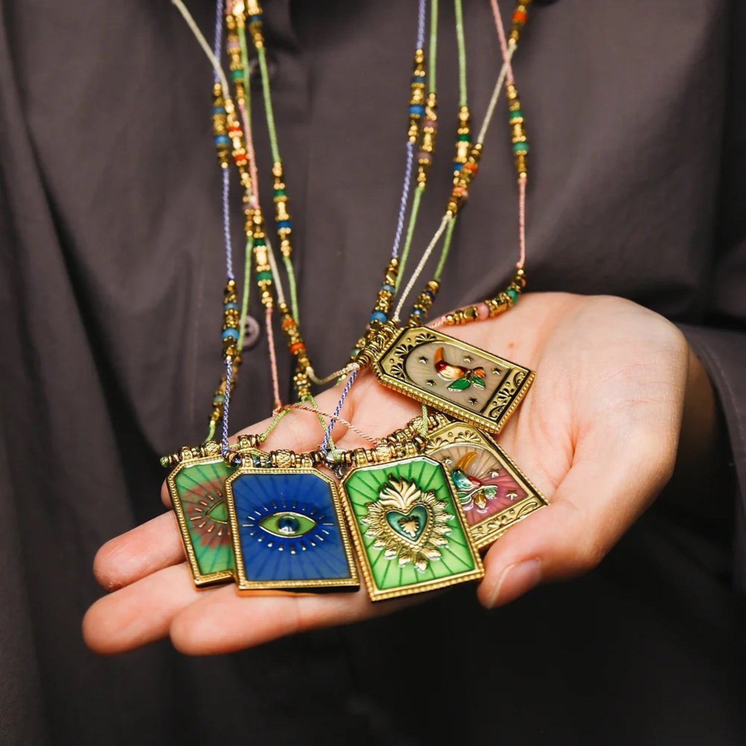 Wholesale Art Vintage Tarot Gold Plated Pendant Necklace