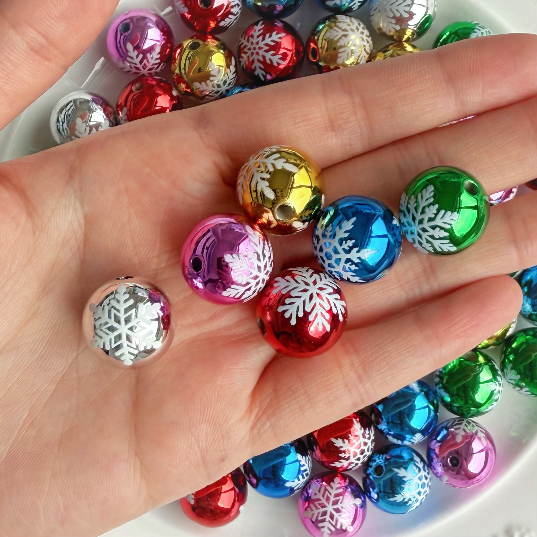 Wholesale  Random 100pcs Christmas-print metallic Print Silicone Beads