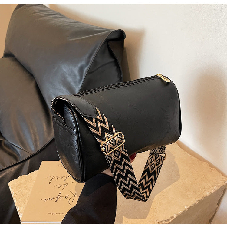 Wholesale Retro Crossbody Bag Wide Shoulder Strap PU Cylinder Bag