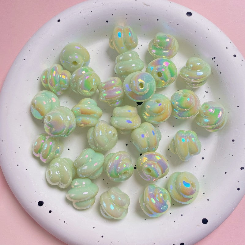 Cuentas de cuerdas colgantes hechas a mano de diy de 10 piezas de crema para el paquete