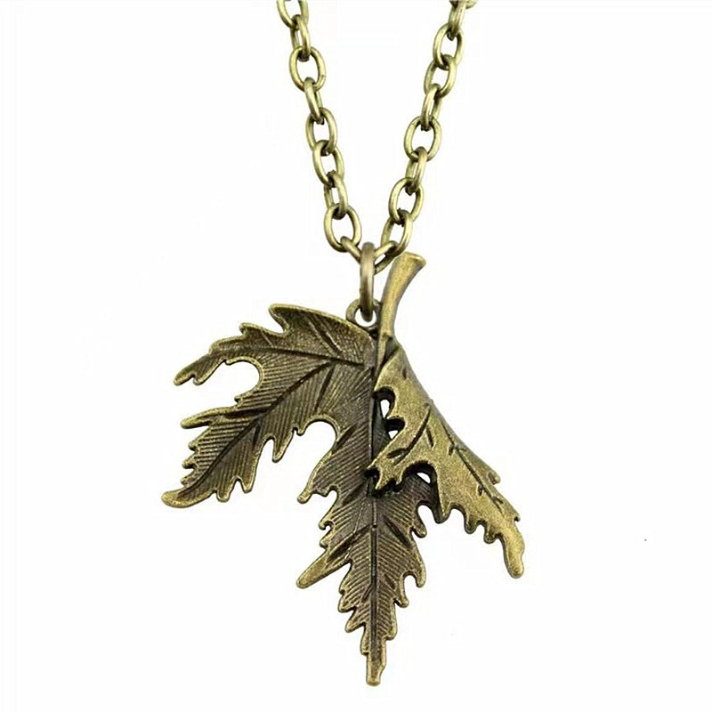 Wholesale Summer and Autumn Creative Retro Maple Leaf Pendant Necklace