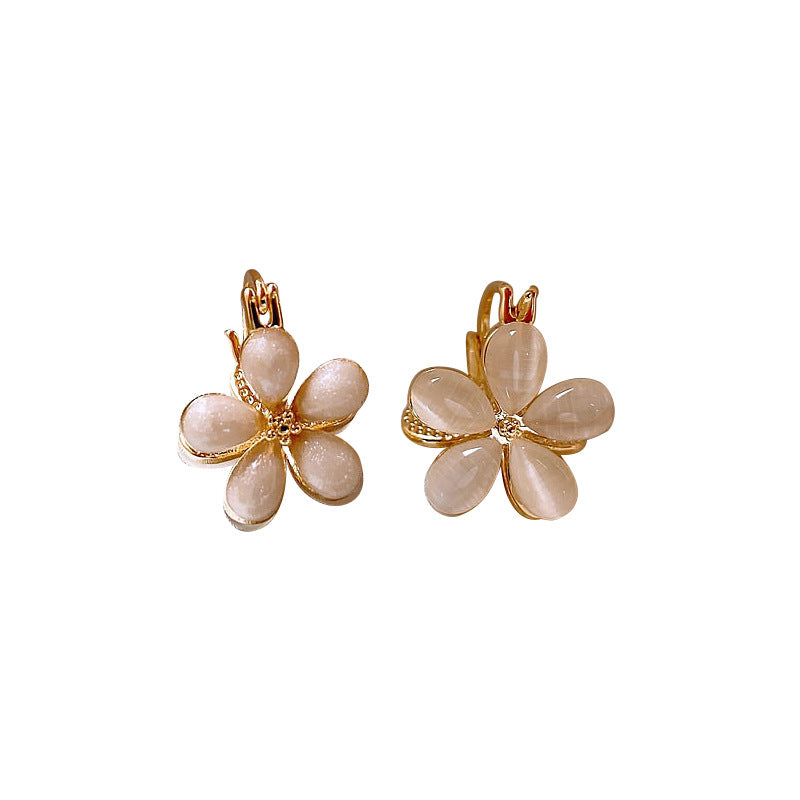 Wholesale Double-sided Cat's Eye Flower Elegant Small Delicate Earrings