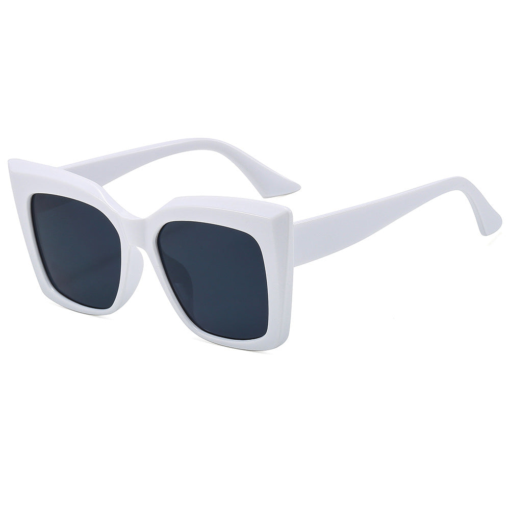 Wholesale frame sunglasses fashion men and women retro cat' s eye sunglasses