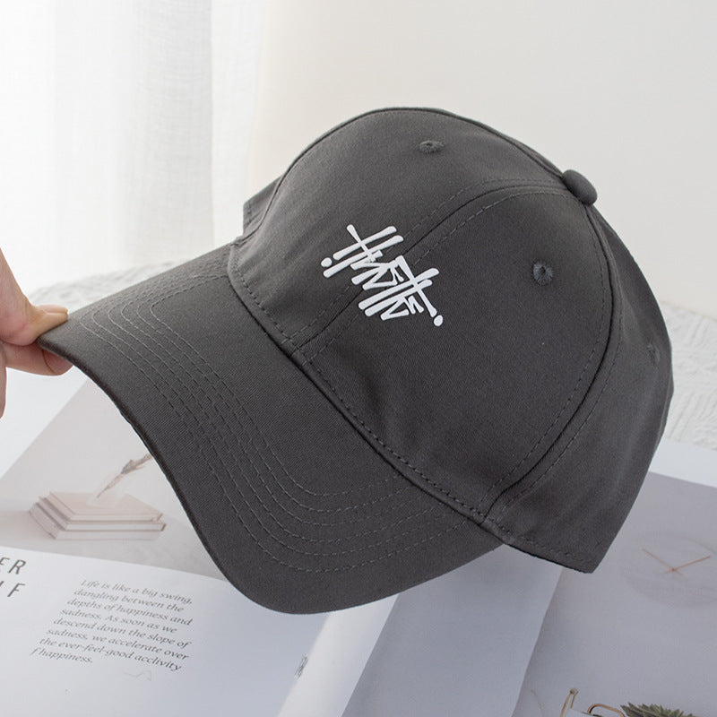 Wholesale Solid Color Offset Printing Art Letter Baseball Cap