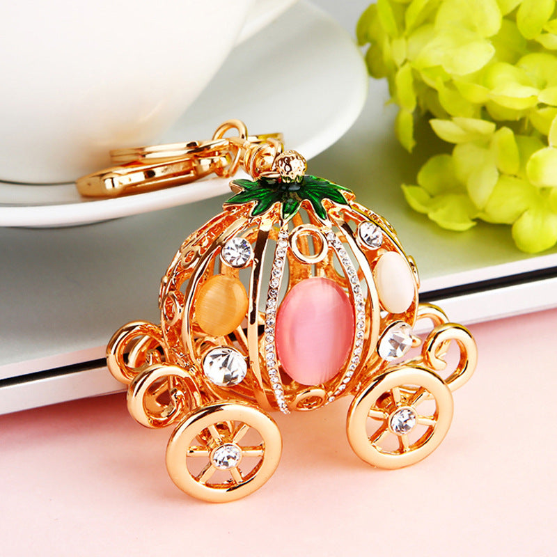 Wholesale Metal Keychain Rhinestone Princess Carriage Car Key Accessory Gift For Women