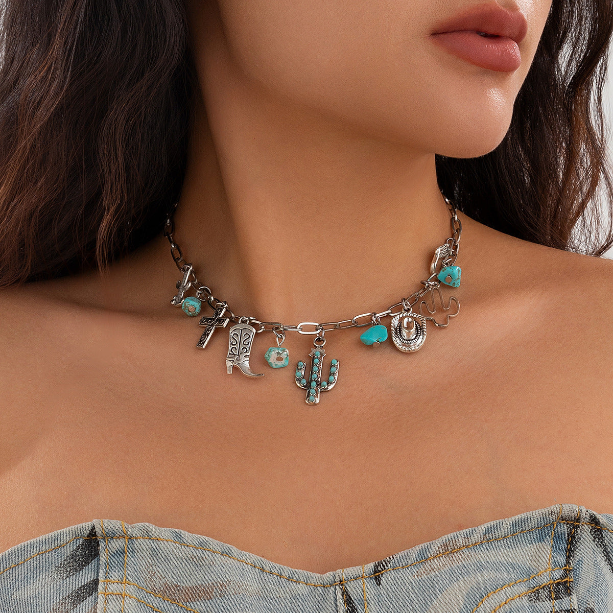 Wholesale Stacked Bull Head Western Style Short Clavicle Chain Maillard Retro Ethnic Imitation Turquoise Necklace