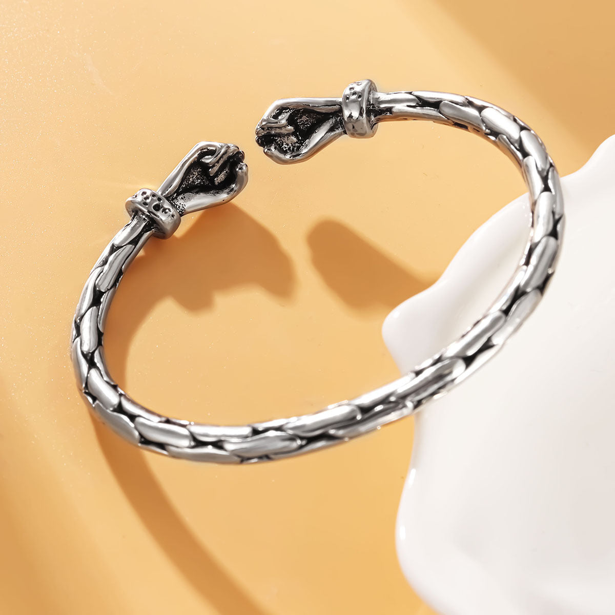 Wholesale Twist Double Fist Twist Retro Distressed Men's Bracelet