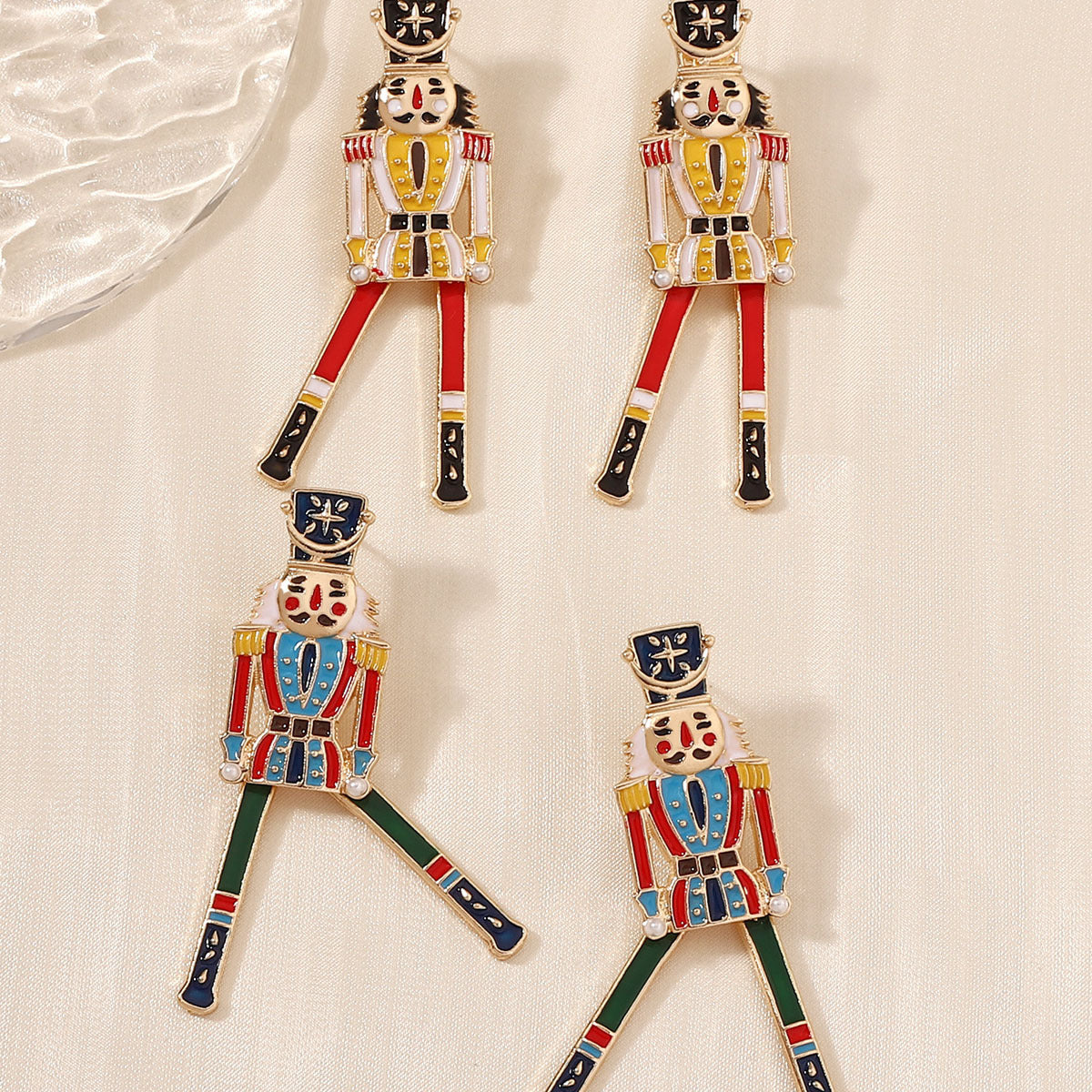 Wholesale Red Soldier Zinc Alloy Earrings