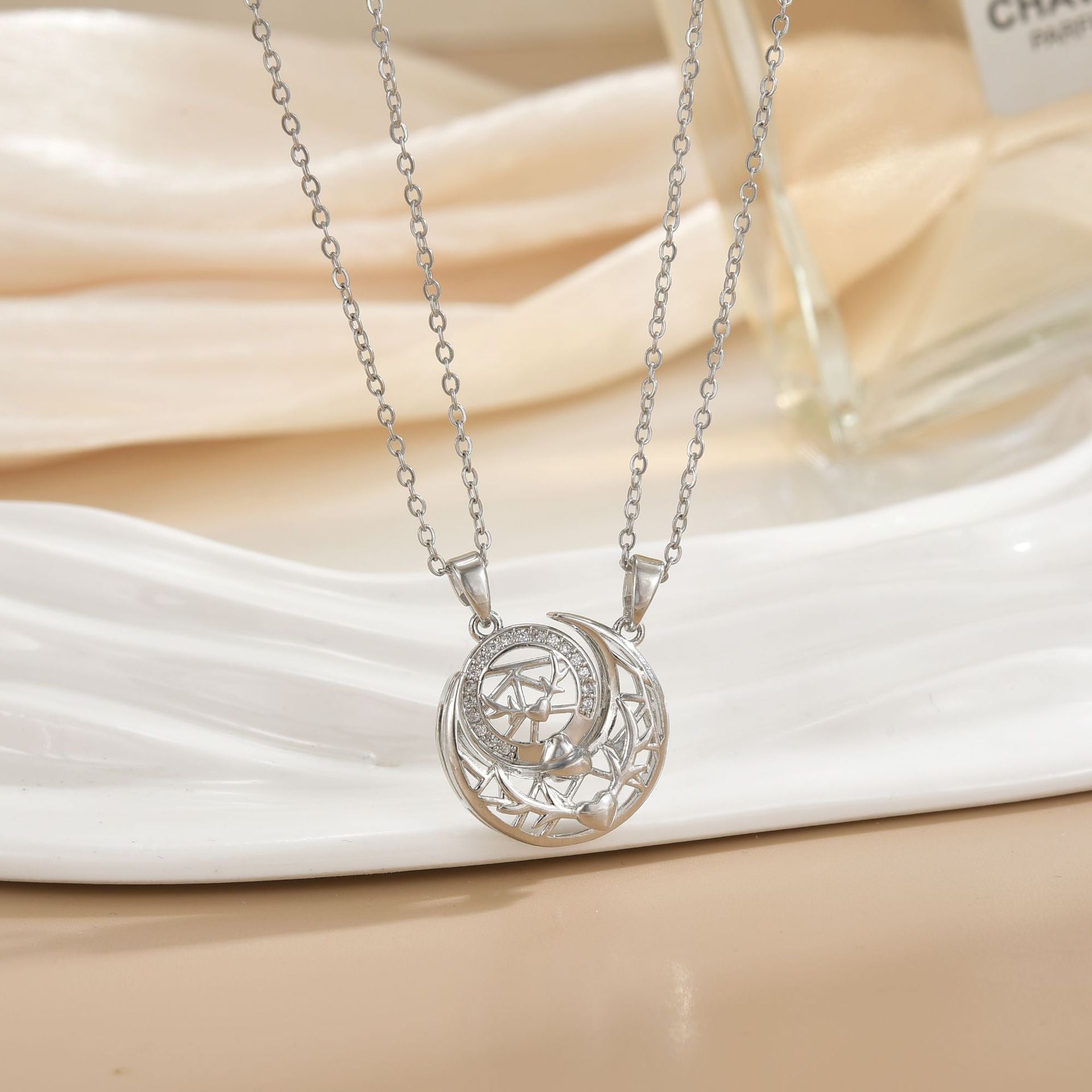 Wholesale Magnetic Sun Moon Titanium Steel Necklace