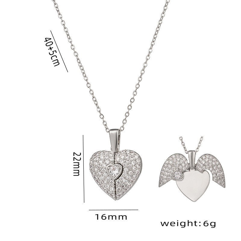 Wholesale Opening and closing heart-shaped wings with diamond studded titanium steel necklace