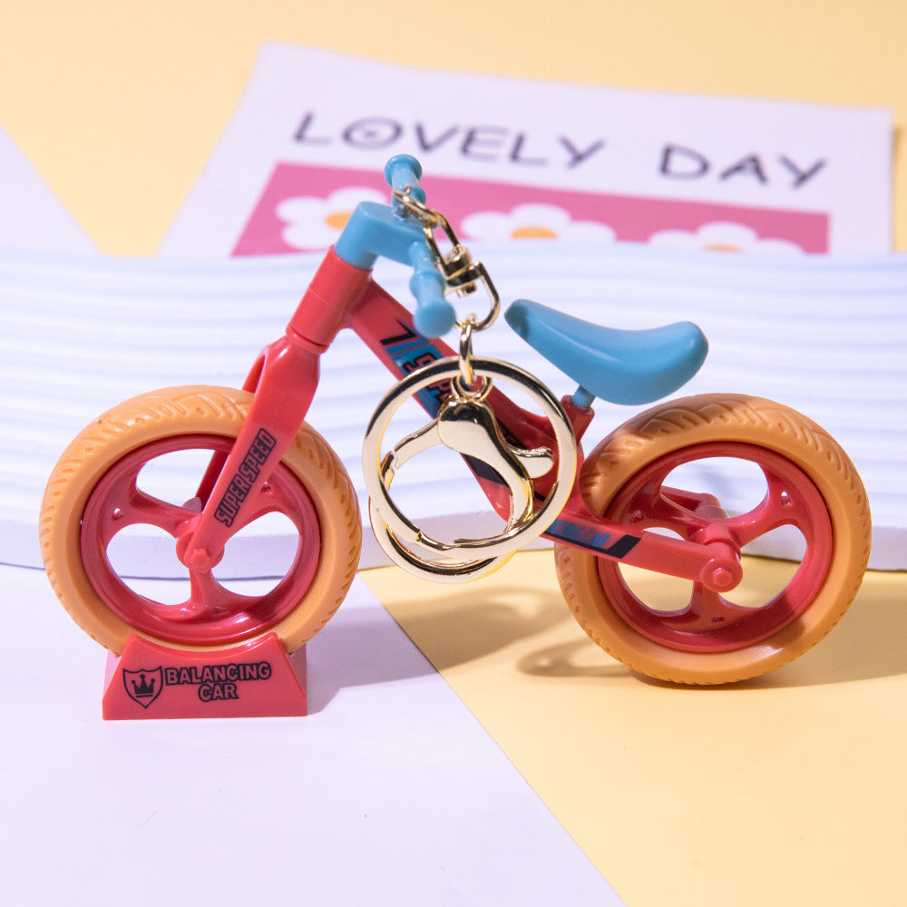 Wholesale Creative activity mountain bike personality male and female couple keychain