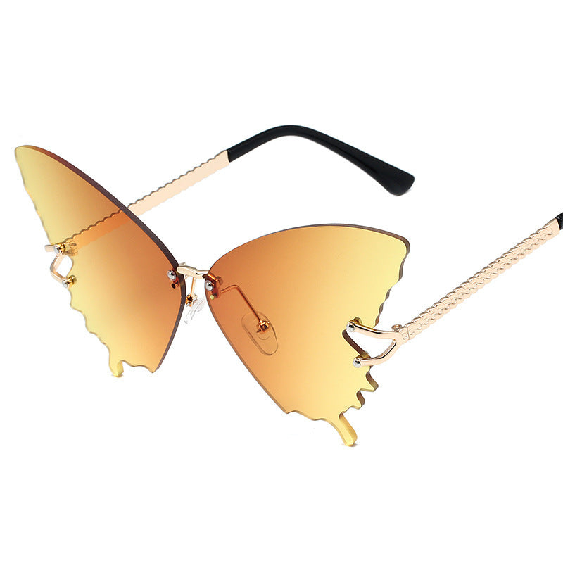 Wholesale Women's Butterfly Fashion Large Frame Gradient Color Sunglasses