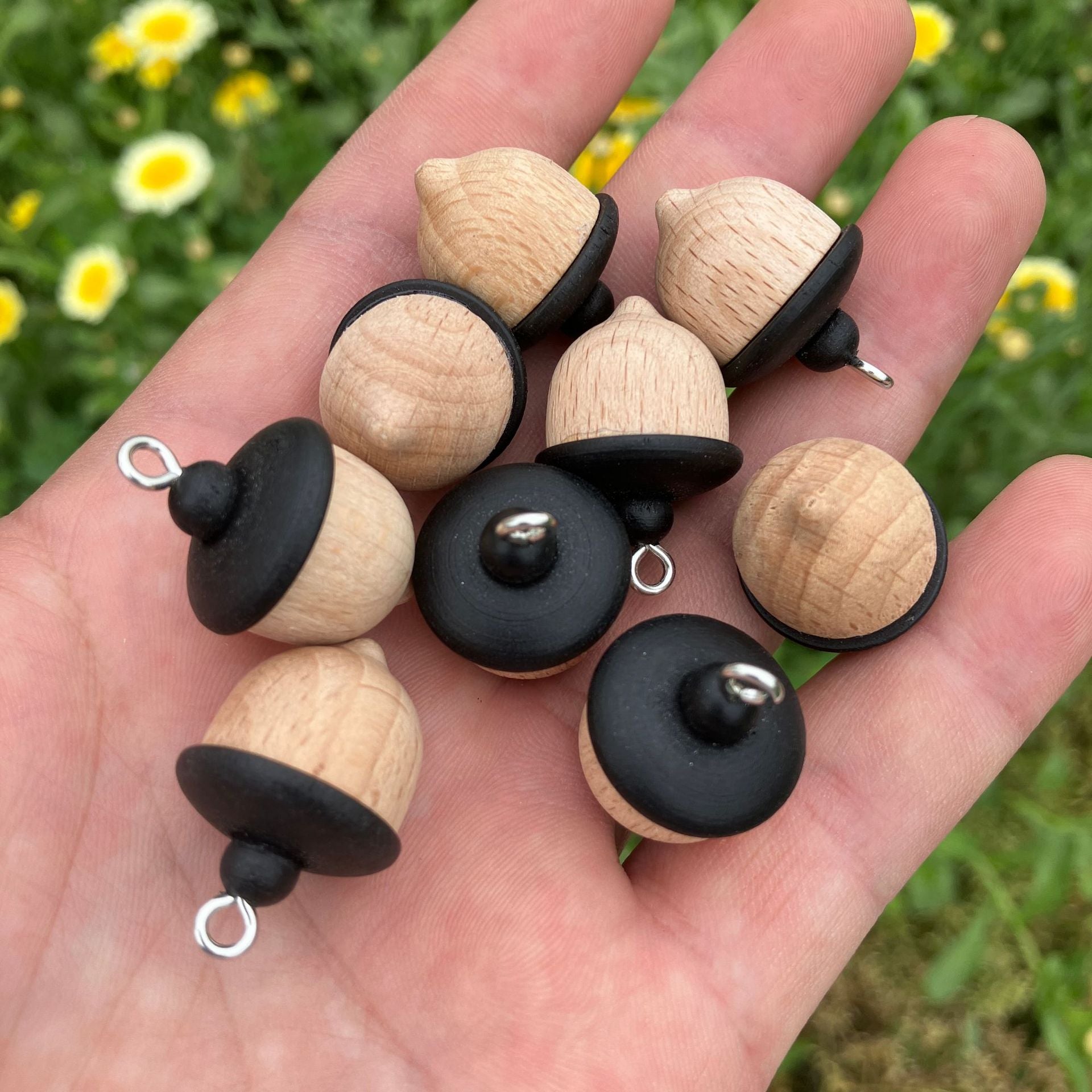 Solid Wood Pine Cone Keychain Wooden Pendant DIY Jewelry Accessories