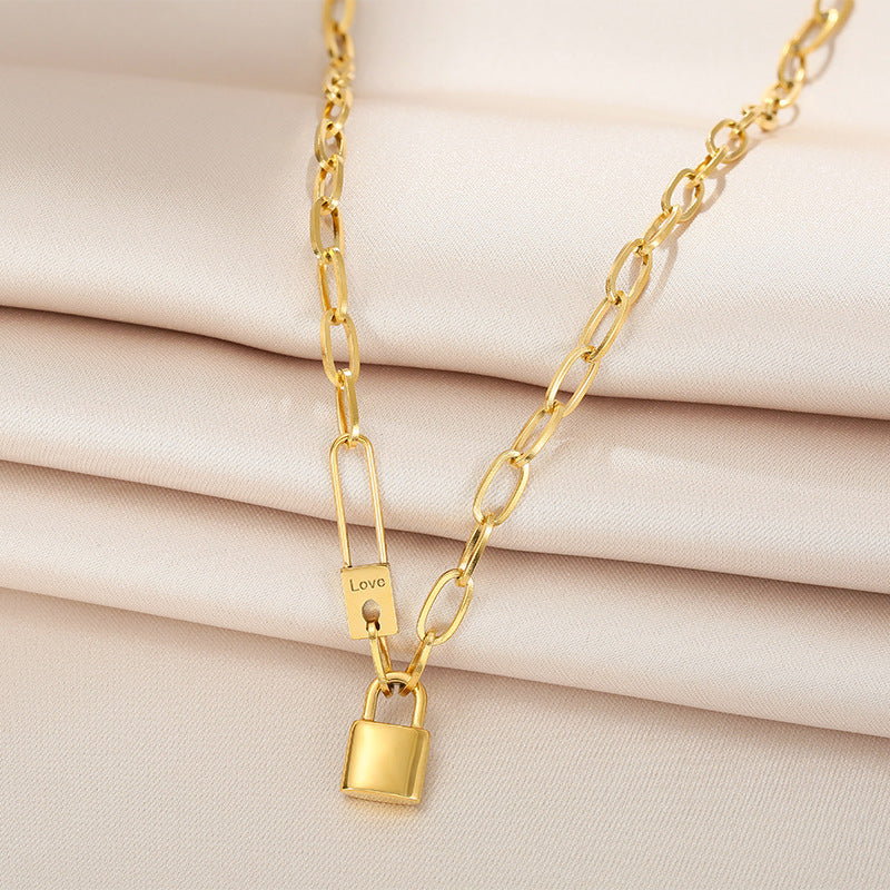 Wholesale Street Retro Hip-Hop Paperclip Necklace Gold Cold Style Lock Pendant