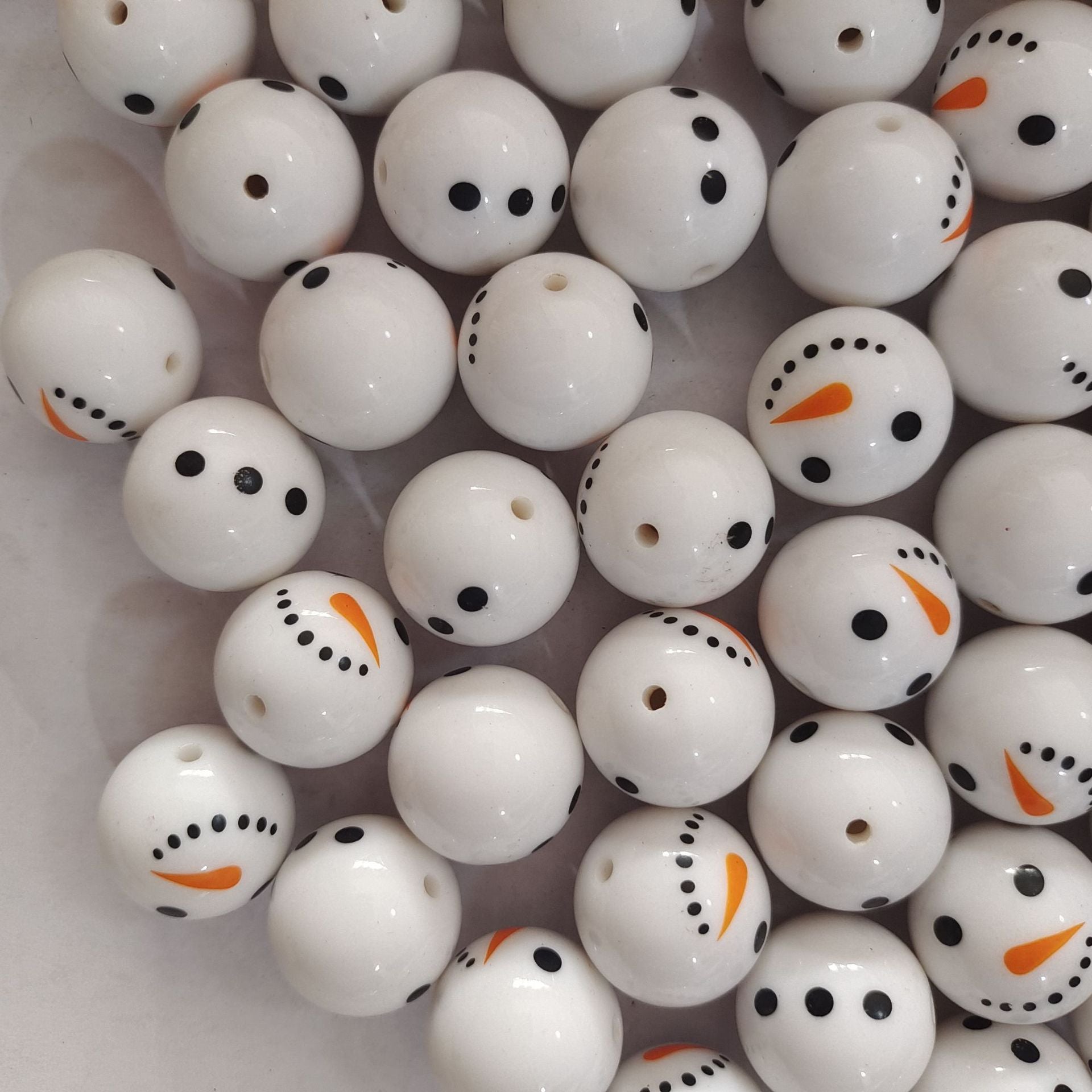 Wholesale 5PCS 20MM Acrylic Two -color Snowman Printing Bead