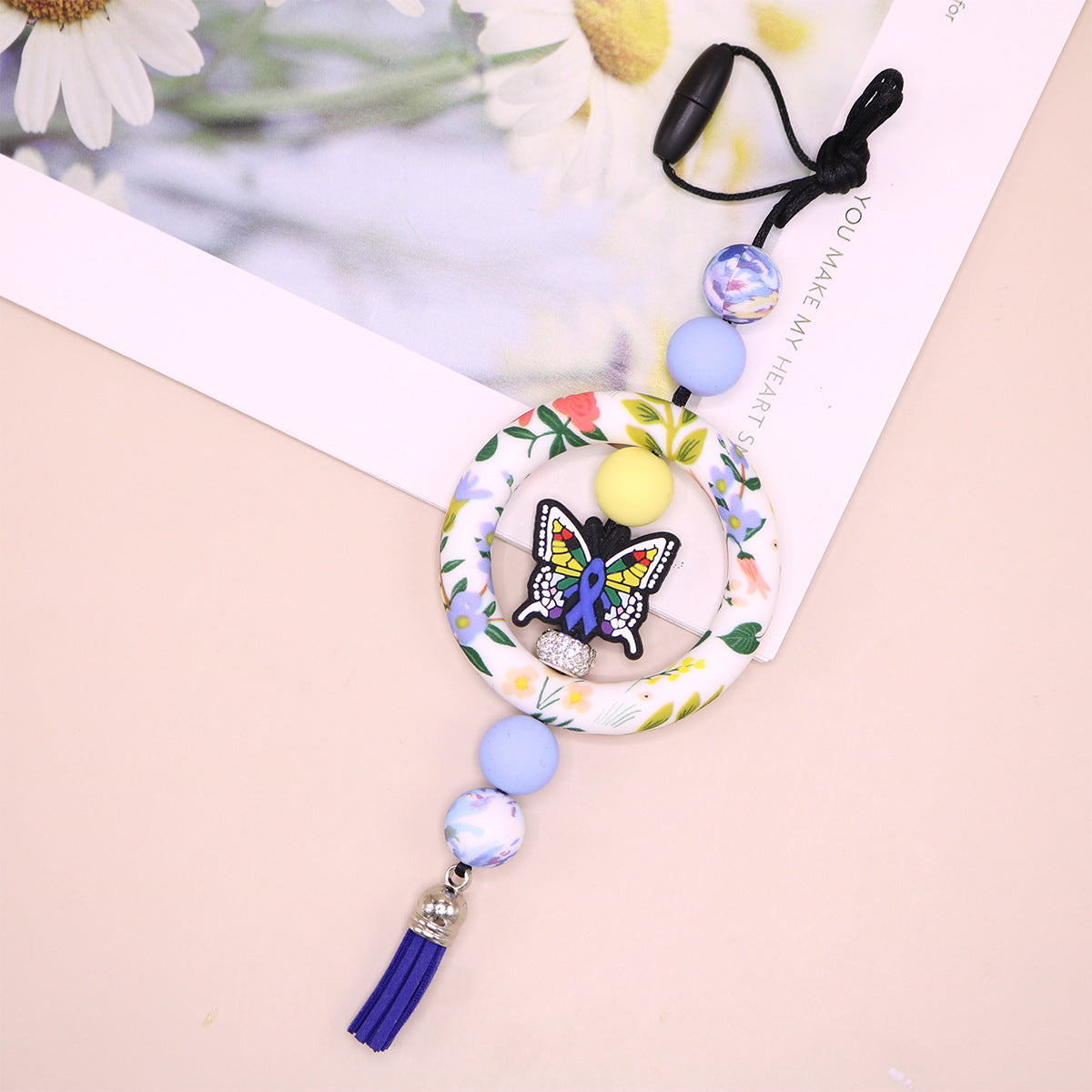 Wholesale Sweater Eco-friendly Silicone Circle Christmas Bull Head Cross Flower Creative Necklace