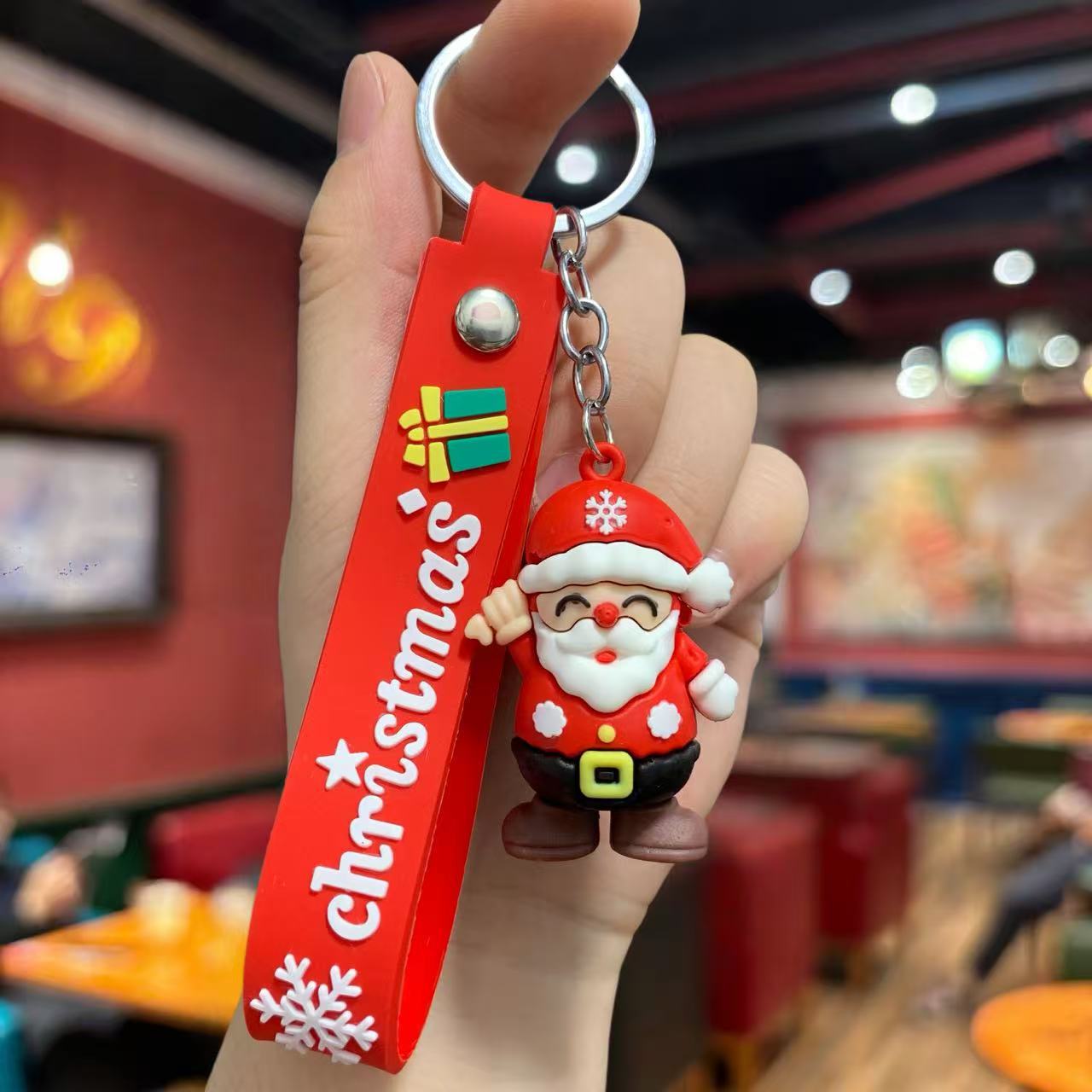 Wholesale Christmas keychain  gift pendant  Keychains