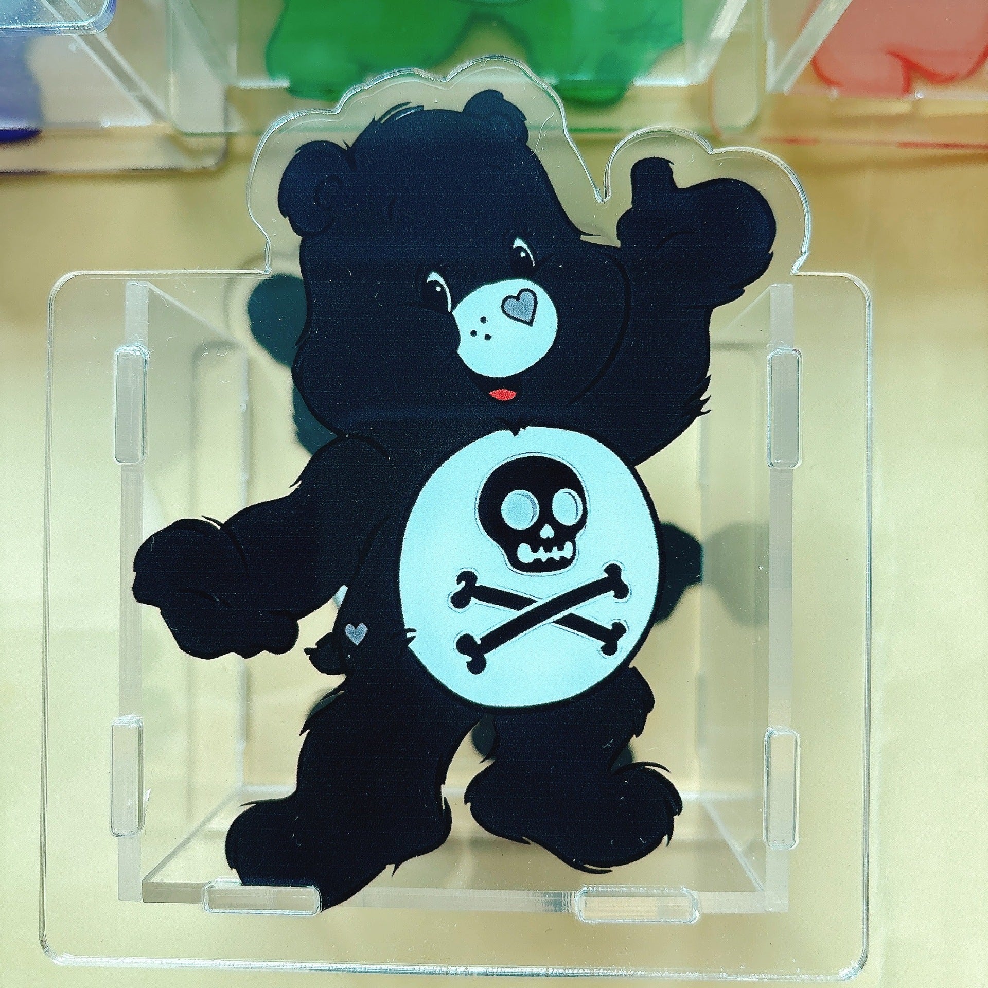 Wholesale Bear Acrylic Pen Stationery Box Creative Cosmetic Pen Storage 10cm