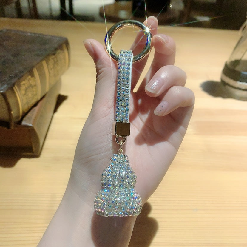 Wholesale Creative Chinese Style Diamond Gourd Alloy Keychains