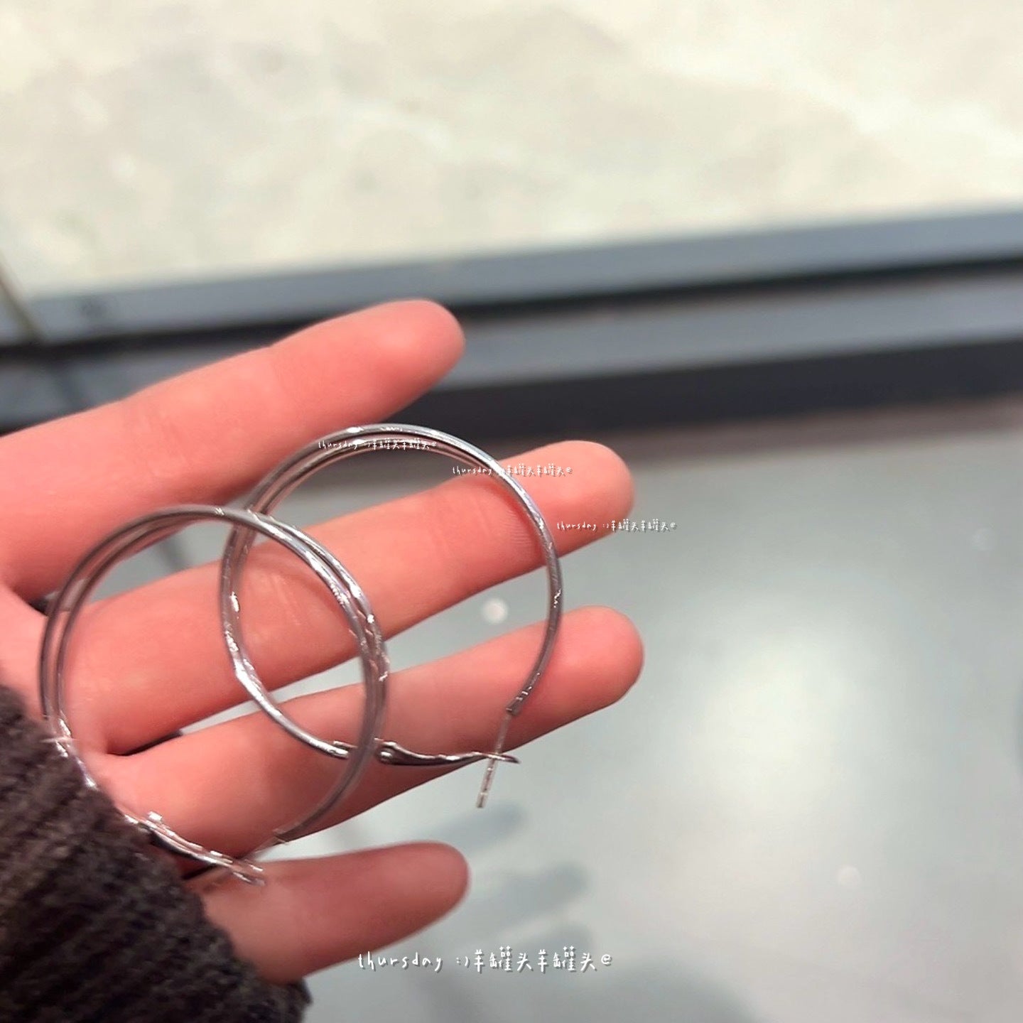 Wholesale Exaggerated glossy metal circle earrings