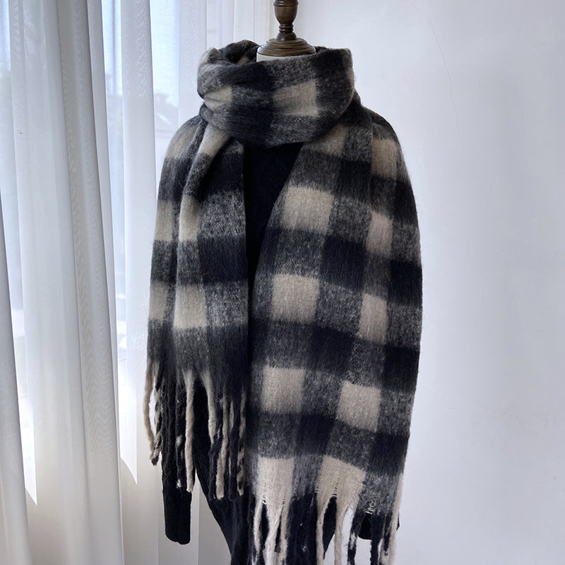 Wholesale Autumn and Winter Tassel Polyester Plaid Scarf