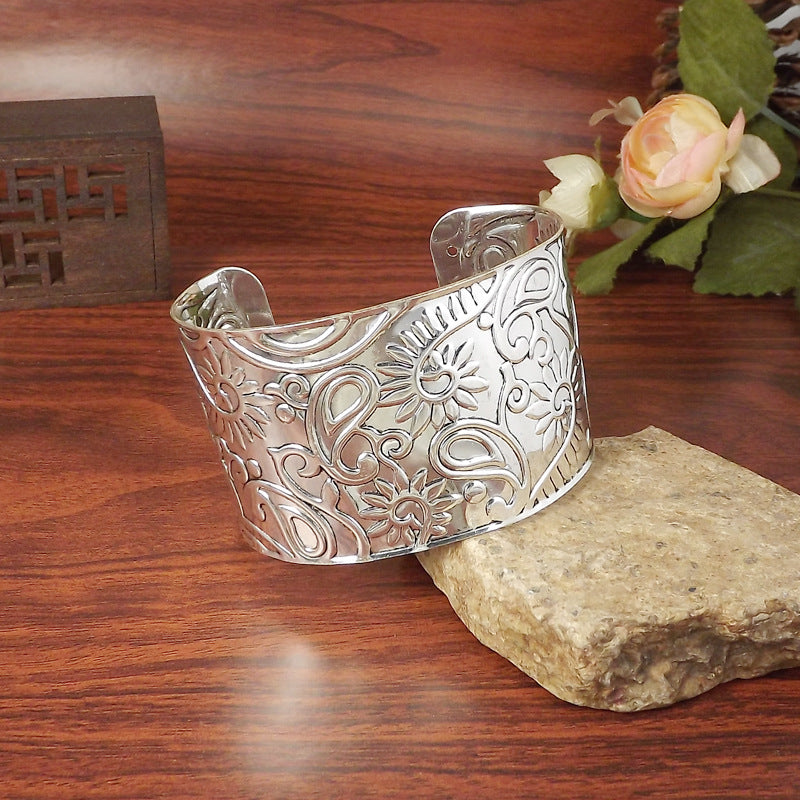 Wholesale Silver Grain Handmade Retro Ethnic Style Bracelet