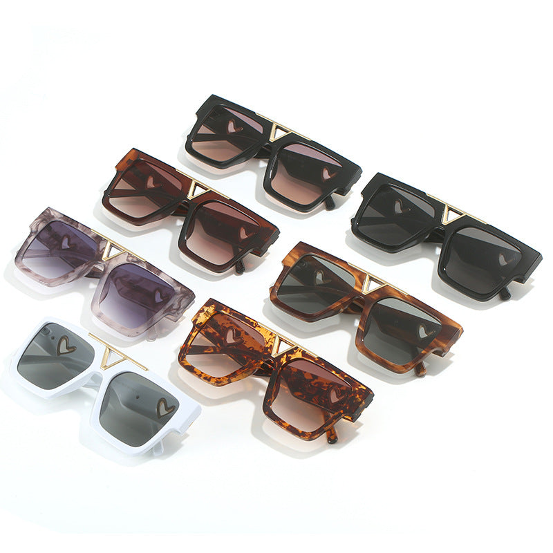 Wholesale Color Gradient Large Frame PC Sunglasses