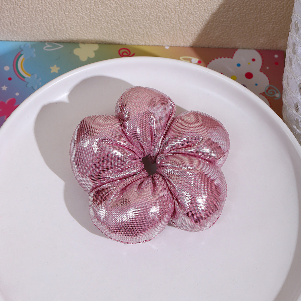 Wholesale Three dimensional flower girl with curly hair and hair loops