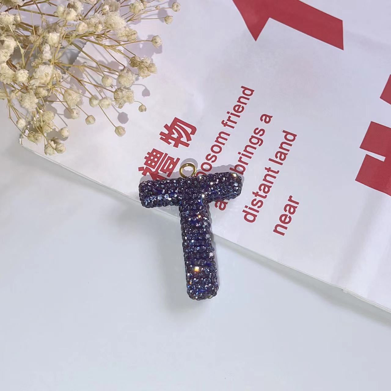 Wholesale Optional Color Letter Car Keychains