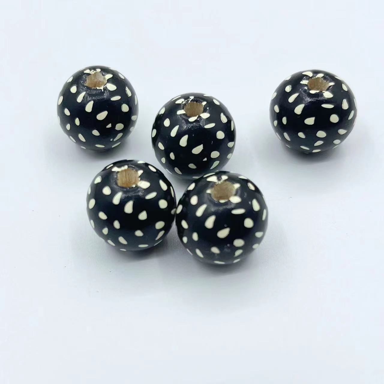 Wholesale 50PCS/PACK Bear Paw Cat Paw Printed Wooden Beads