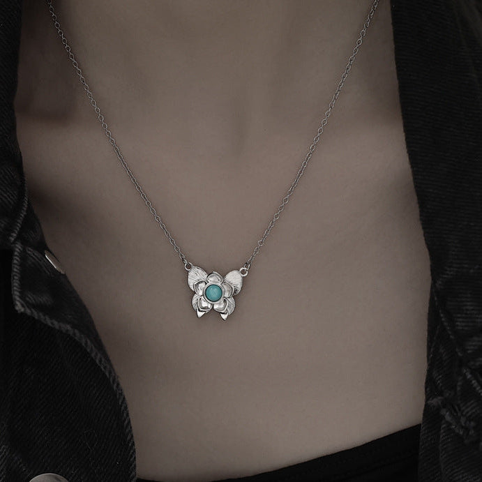 Wholesale fashion minimalist versatile niche design butterfly necklace
