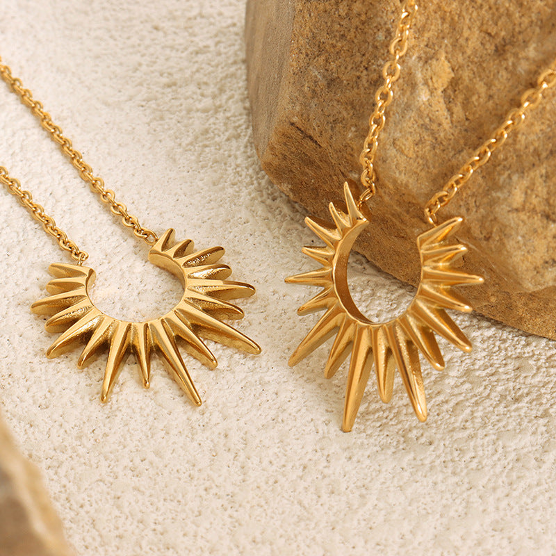 Wholesale Titanium steel 18k retro non-fading versatile women's sunflower exaggerated clavicle necklace