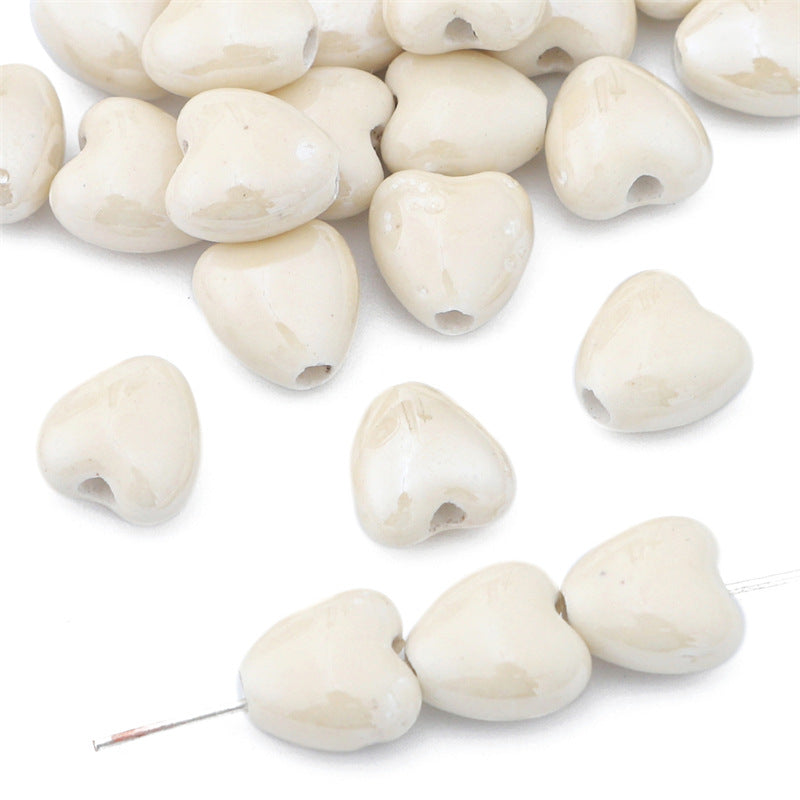 Cuentas de cerámica de corazón de durazno de 10 piezas al por mayor