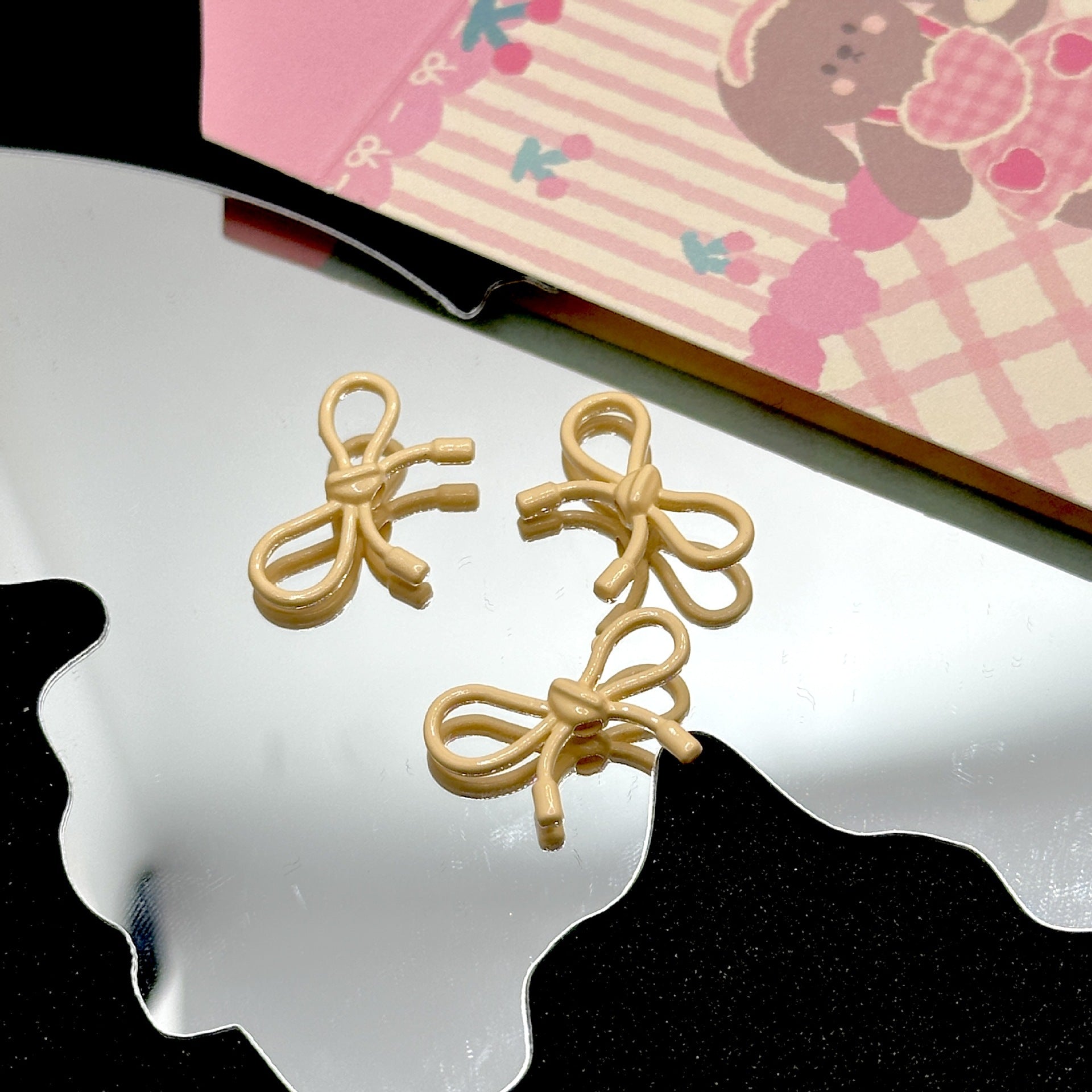 Wholesale 10pcs Cute Ins Alloy Cut Out Rope Bow Separated Beads DIY