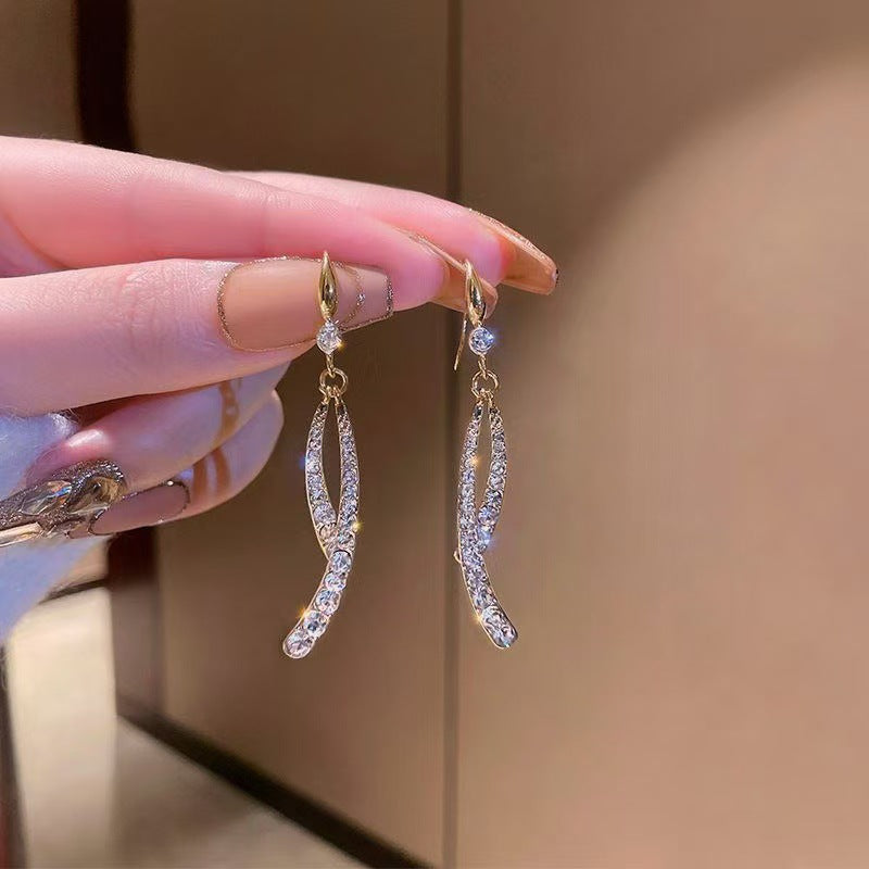 Wholesale Full diamond cross fishtail ear hooks niche design high-end temperament earrings