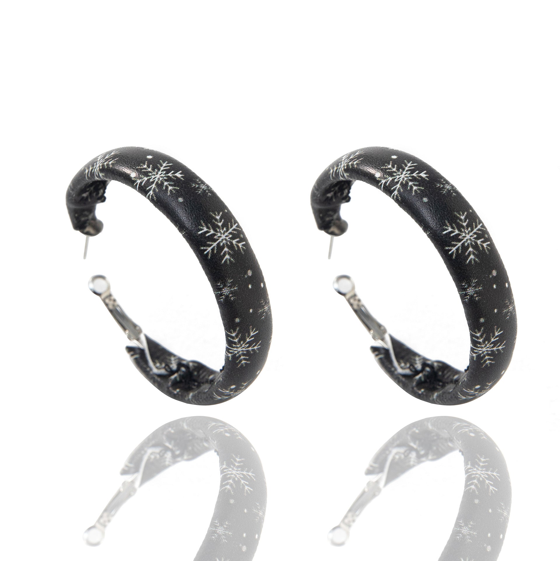 Pendientes de cuero de copo de nieve de leopardo a cuadros