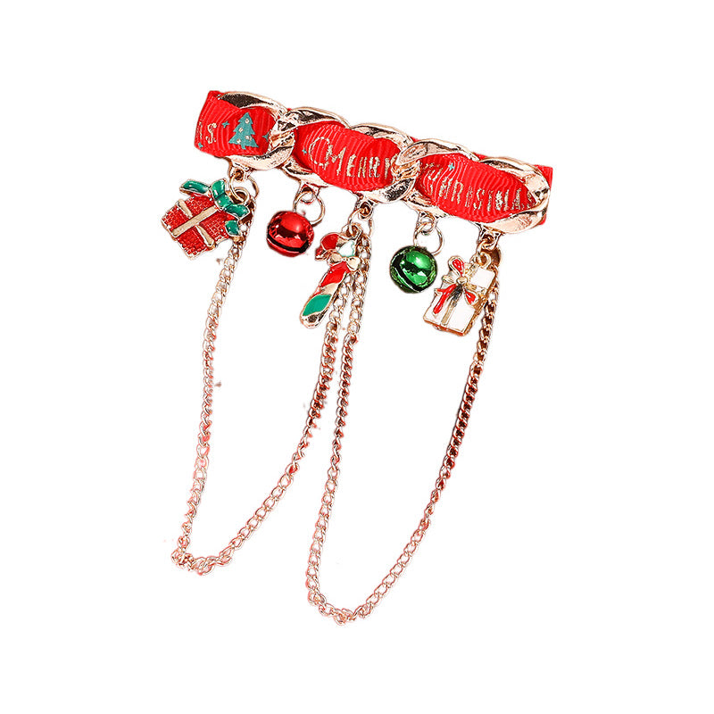 Wholesale Christmas Couple Sweater Brooch Pin With Snowman Bell And Snowflake Green Hat Design Alloy Fashion Accessory For Gift Resale