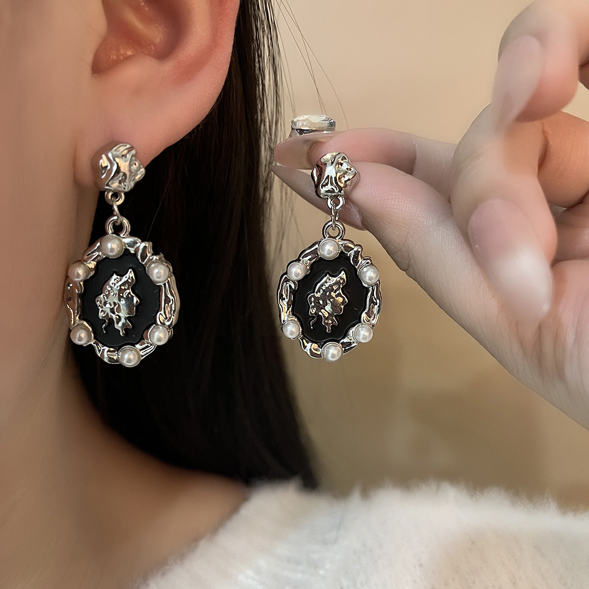 Wholesale Dark cyberpunk human face pearl cross diamond butterfly earrings