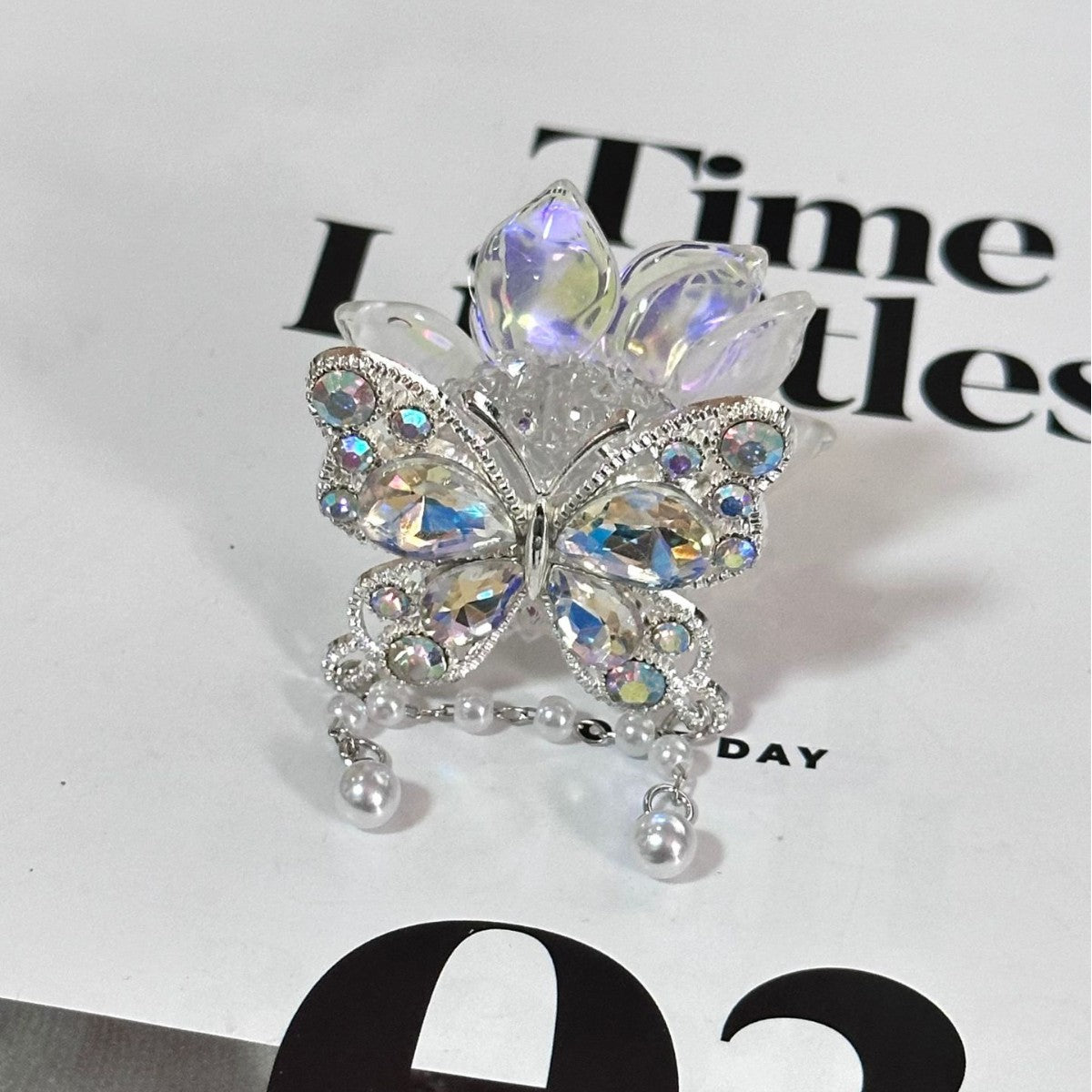 Wholesale Rhinestone Butterfly Flower Heavy Beaded Pen