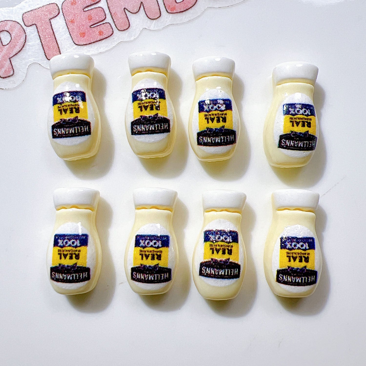 Wholesale 10pcs Slightly shortened dressing and bottles Doll Accessories