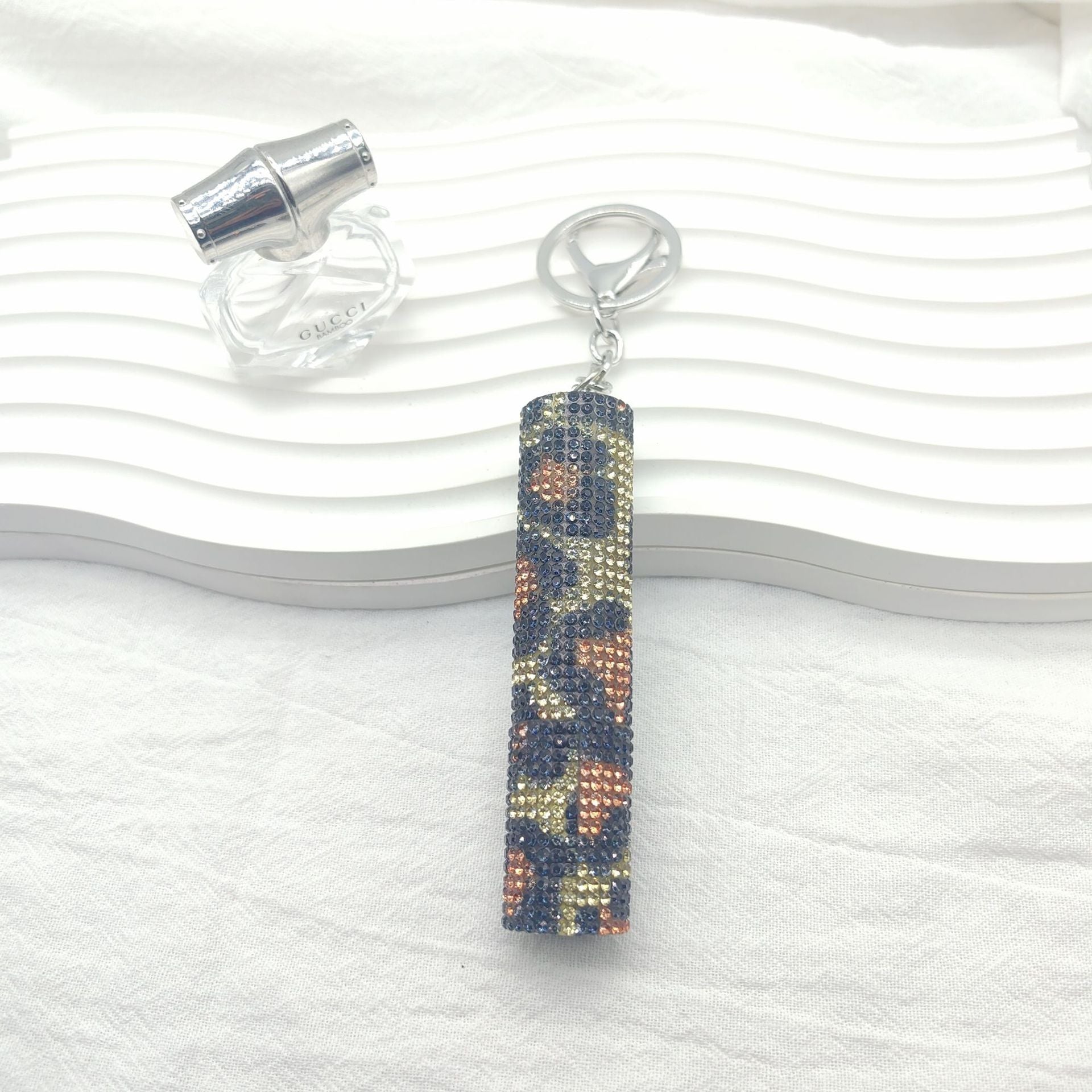 Wholesale  Full Diamond Creative Mini 10ml Perfume Bottling Keychain