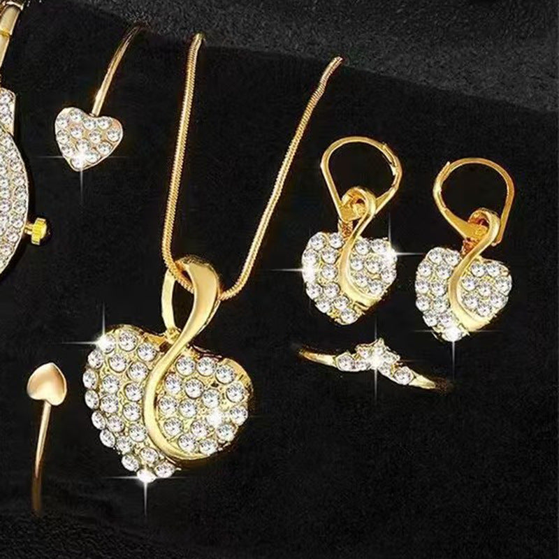 Wholesale Heart-Shaped Clavicle Necklace Earrings Ring Bracelet Jewelry Set