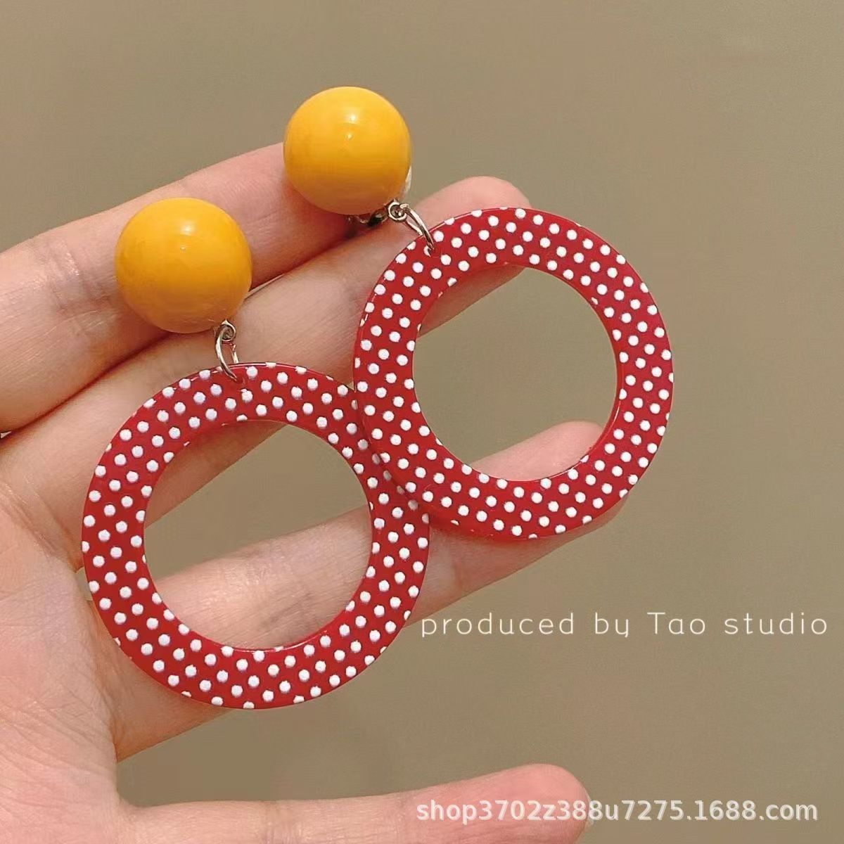 Wholesale Retro Hong Kong style red exaggerated polka dot large hoop earrings