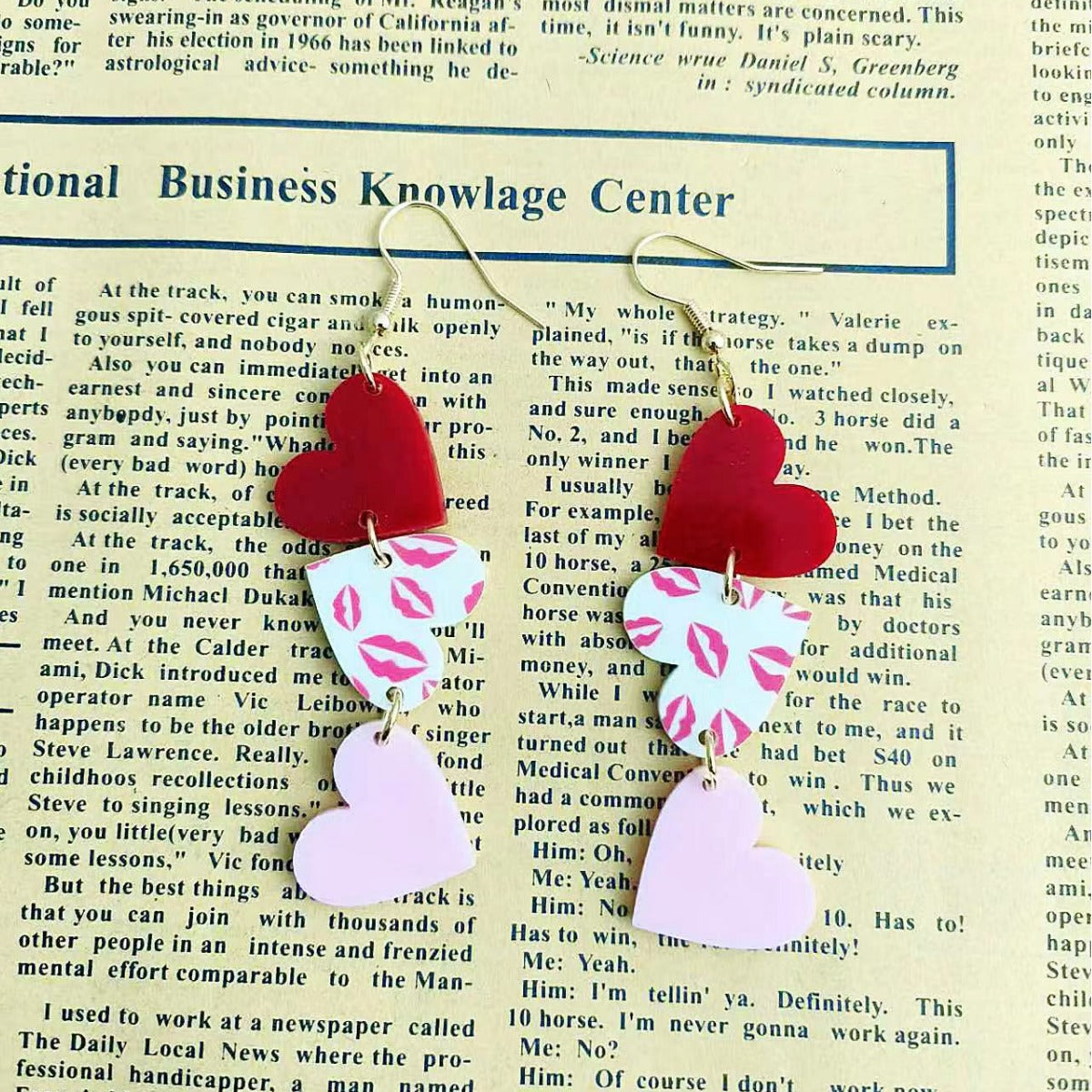 Wholesale  Heart-Shaped Pendant Lip Flower Pattern Acrylic Earrings
