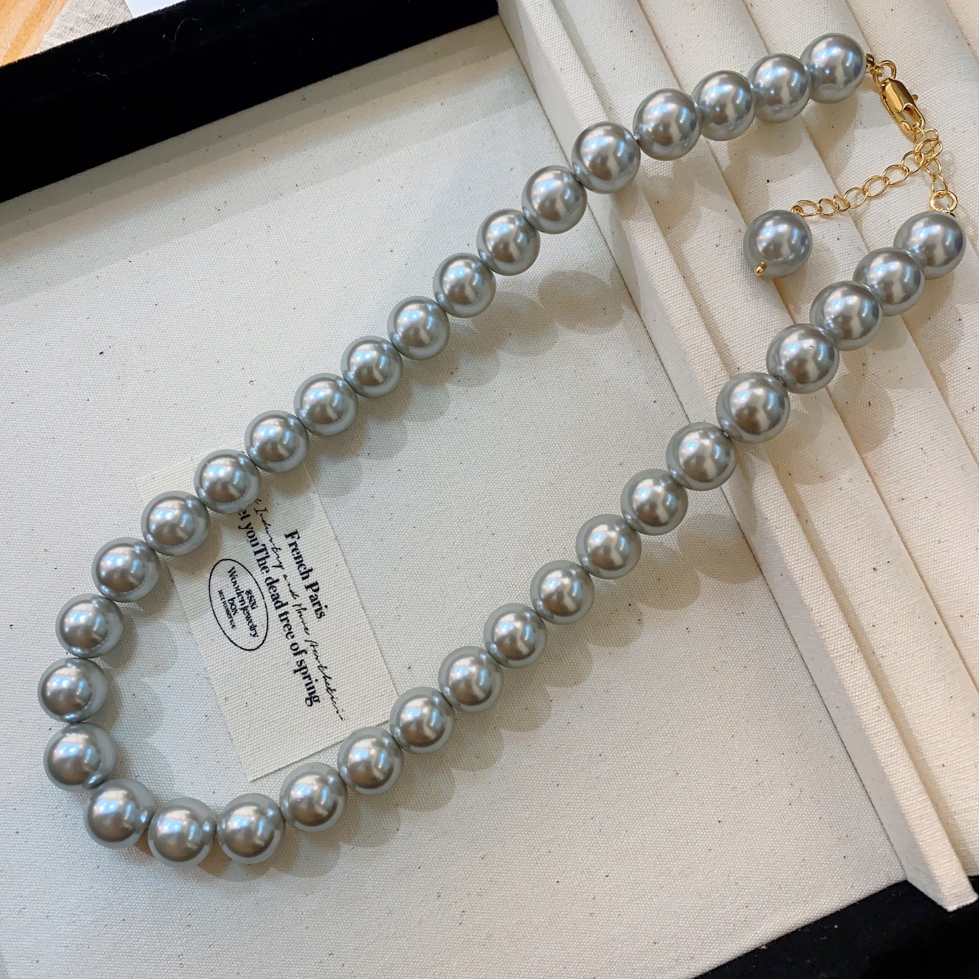 Wholesale A Multi-wear Sweater Pearl Necklace