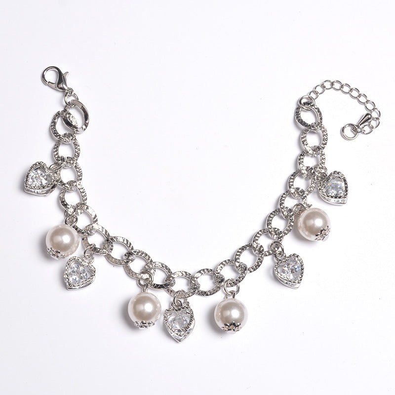 Wholesale Hearts Vintage Alloy Bracelet